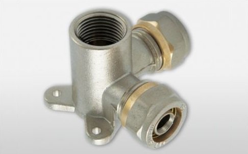 ALT Тройник с креплением трехосевой 16х1/2"х16