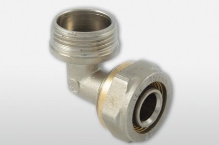 ALT Угольник переходной (н.р.) 20х1/2"