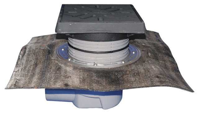 Дворовый трап HL615.1HW Ду DN110 мм